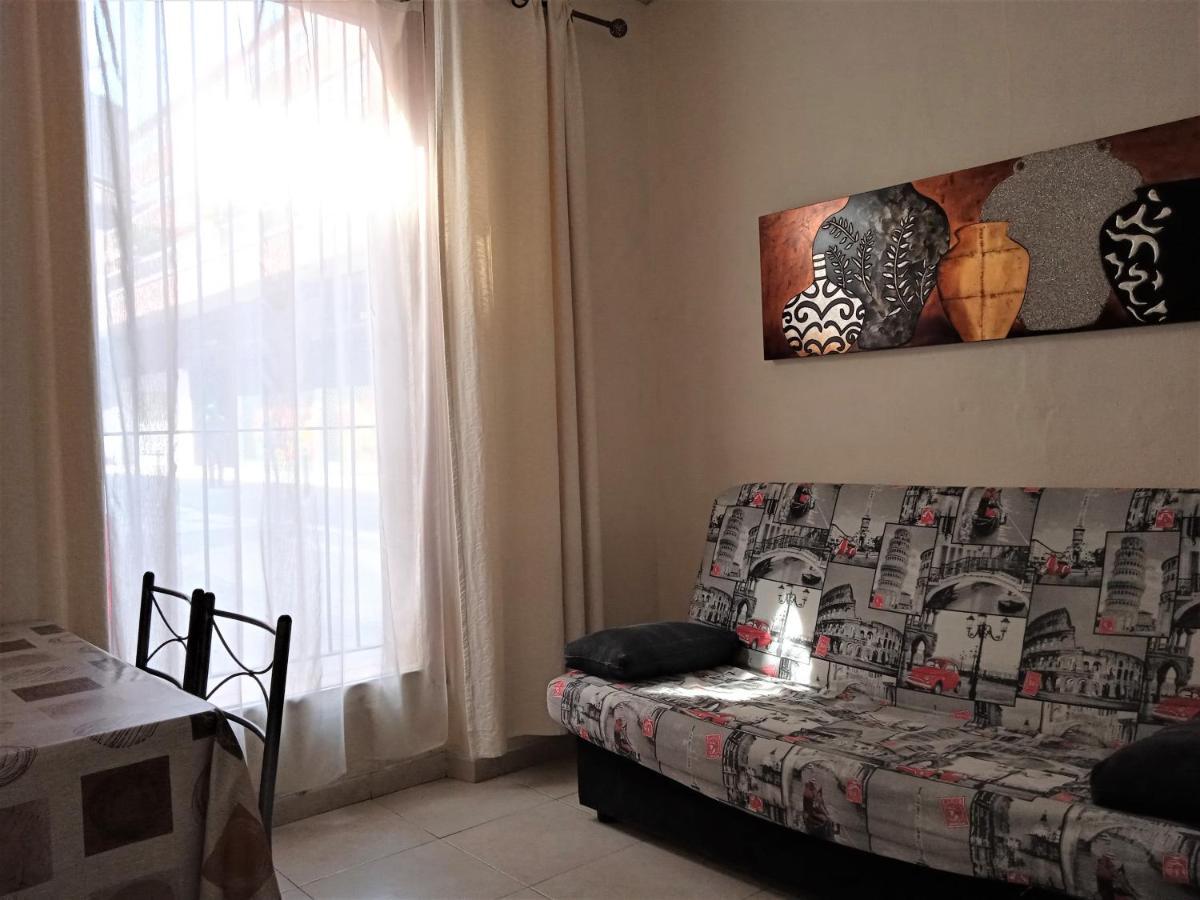 Encantador Estudio Apartment Calella Luaran gambar